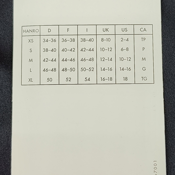 Hanro Women's Grand Central Silk Blend Spaghetti Top - XS - Picture 10 of 11